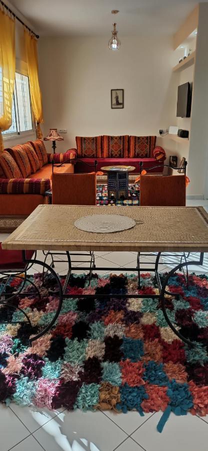 Appartement Julia Au Centre Ville Agadir Dans Residence Borj Dalat Kültér fotó