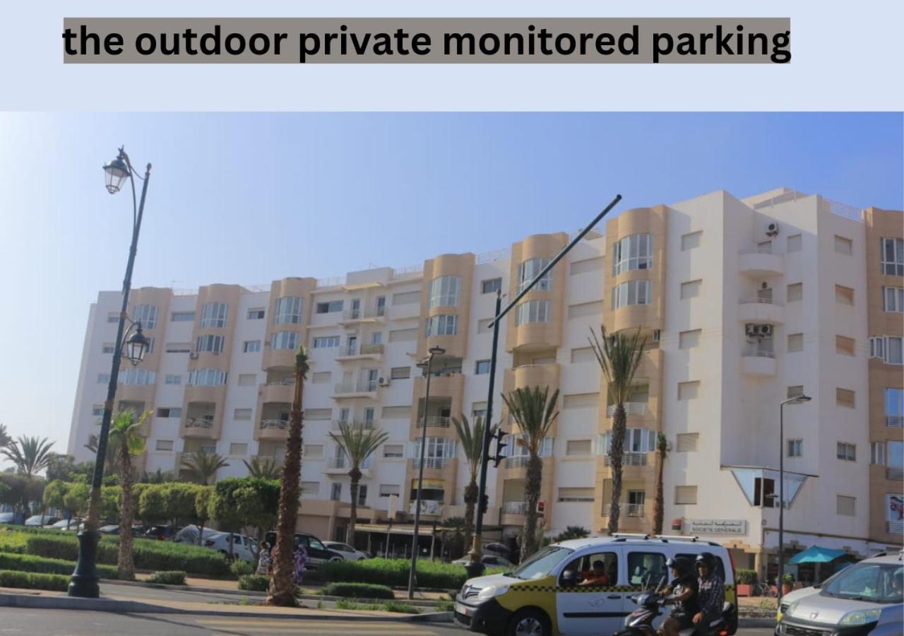 Appartement Julia Au Centre Ville Agadir Dans Residence Borj Dalat Kültér fotó